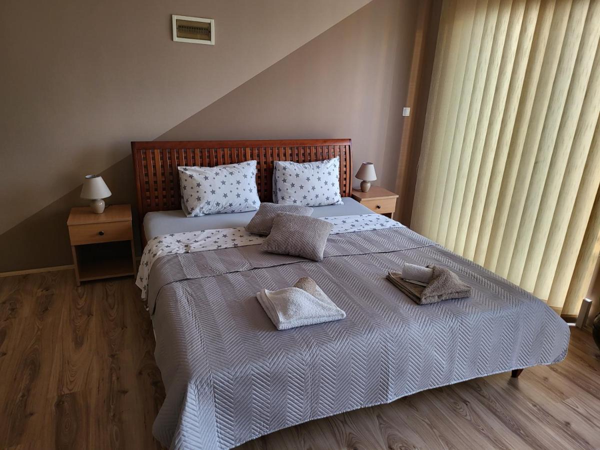 Sun And River Apartments Golubac Esterno foto